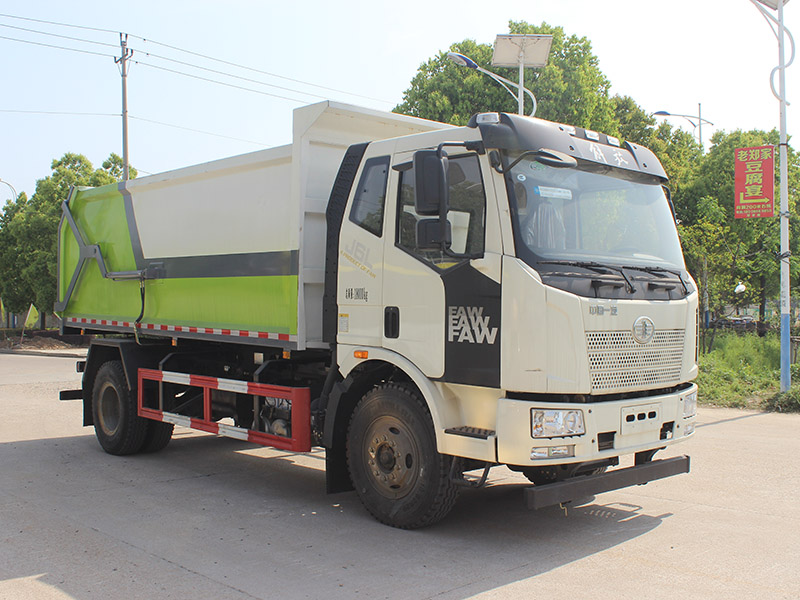 解放J6L壓縮式對(duì)接垃圾車