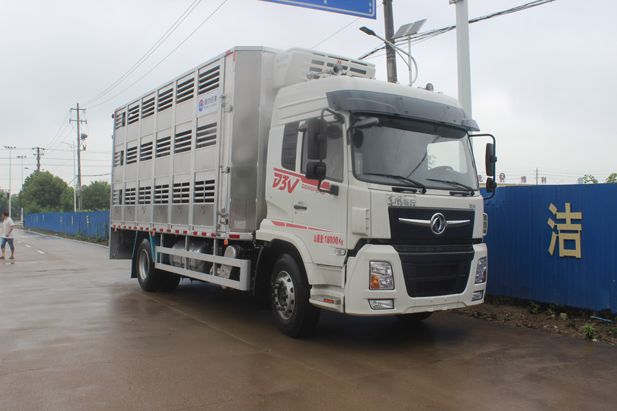 潤(rùn)知星牌SCS5181CCQDFV6型畜禽運(yùn)輸車
